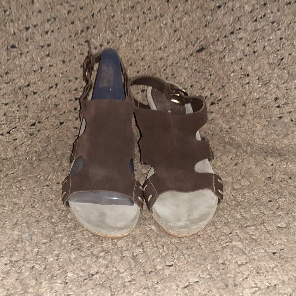 LAURA BELLARIVA-ITALY-Brown Suede Cut-Out Slingback Sandals-Curved Heel-Sz 39-EX - Picture 3 of 7